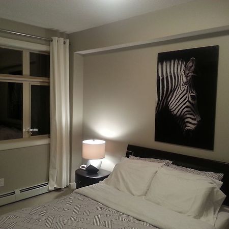 Pinnacle Inn & Suites Aspen Calgary Bagian luar foto