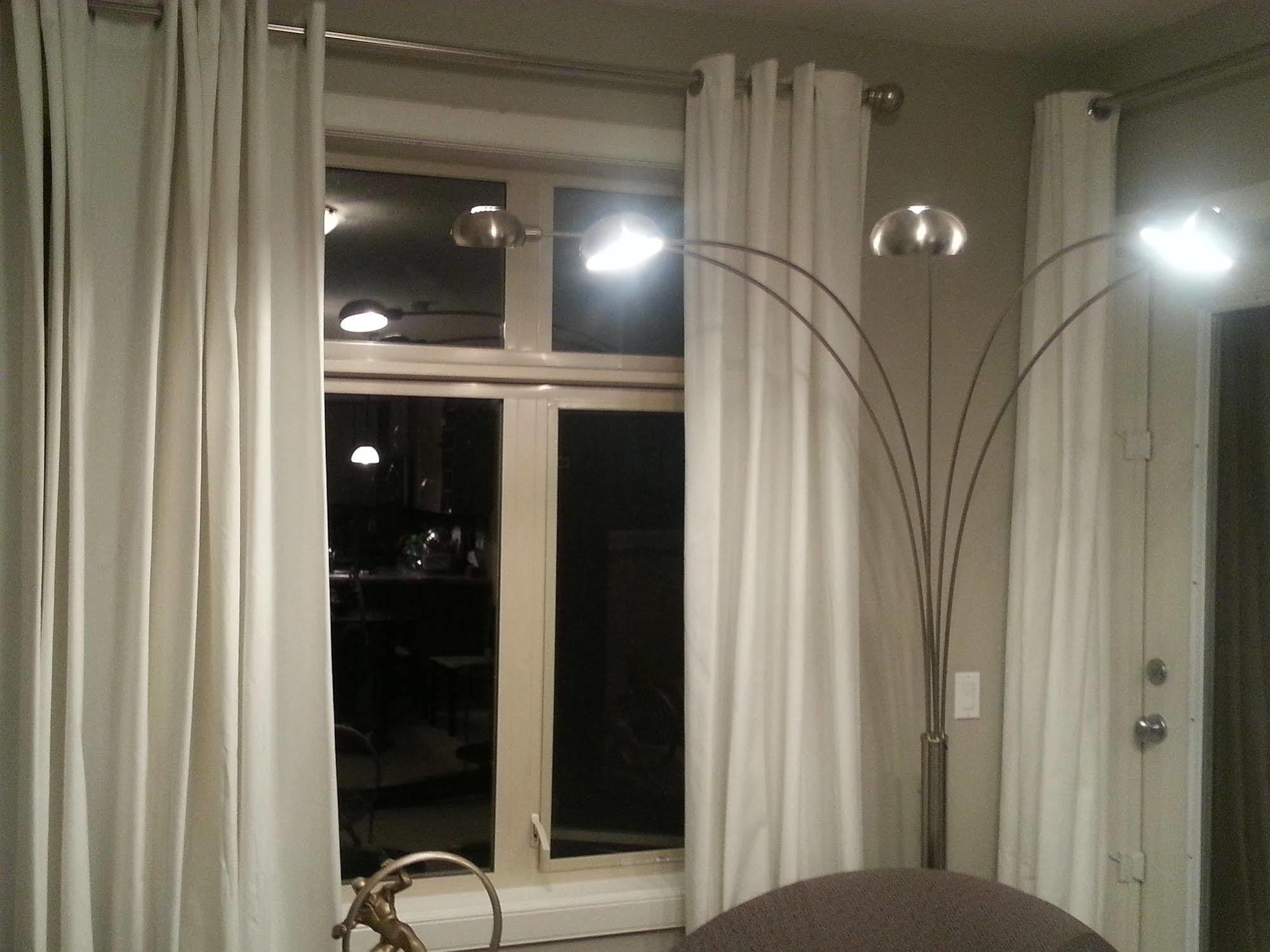 Pinnacle Inn & Suites Aspen Calgary Bagian luar foto